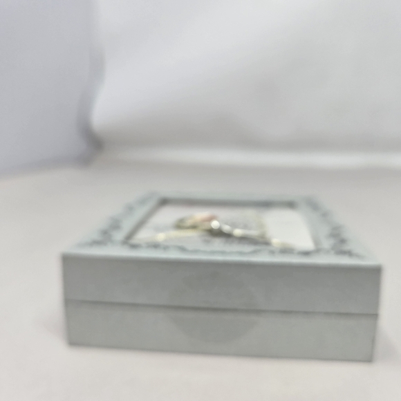 Sterling Silver .925 Picture Frame Pendant For Mom You Are The Heart Of Family - Picture 6 of 10